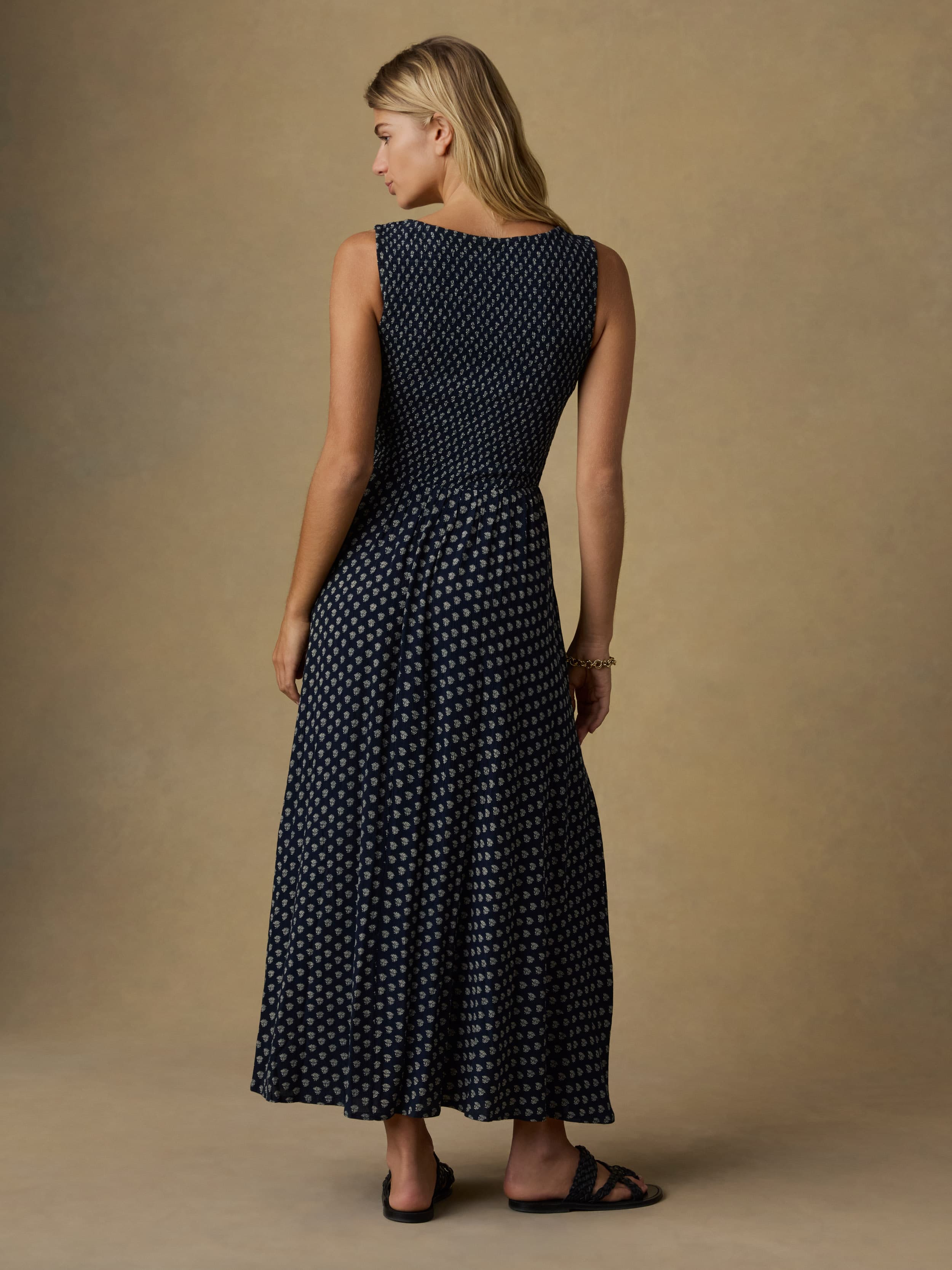 princess polly baby blue dress BLUE WHITE CHECKERED SMOCKED DRESS – Après Sea Living main image 0