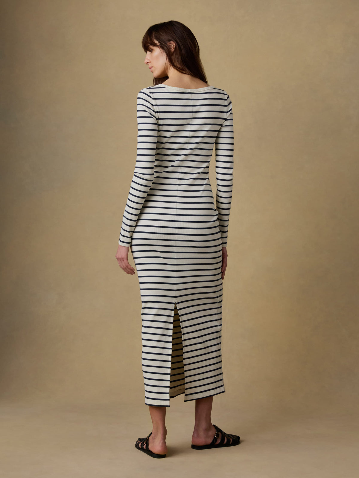 faherty legend maxi dress Faherty Brand Legend Sweater Maxi Dress In Middlecreek Moon Plaid - 75% Off