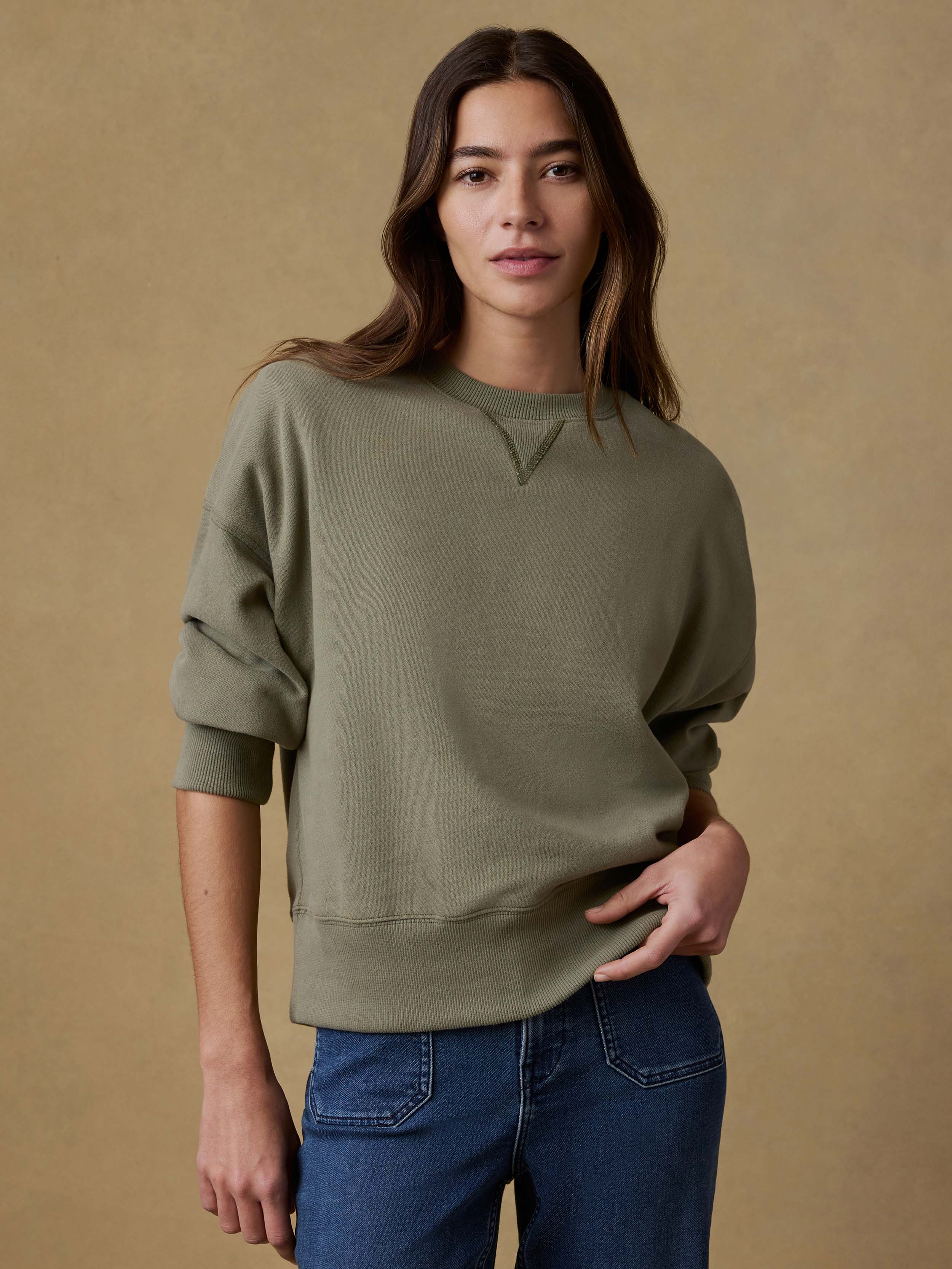 High Standard Fleece Vintage Crewneck - Island Olive | Faherty Brand