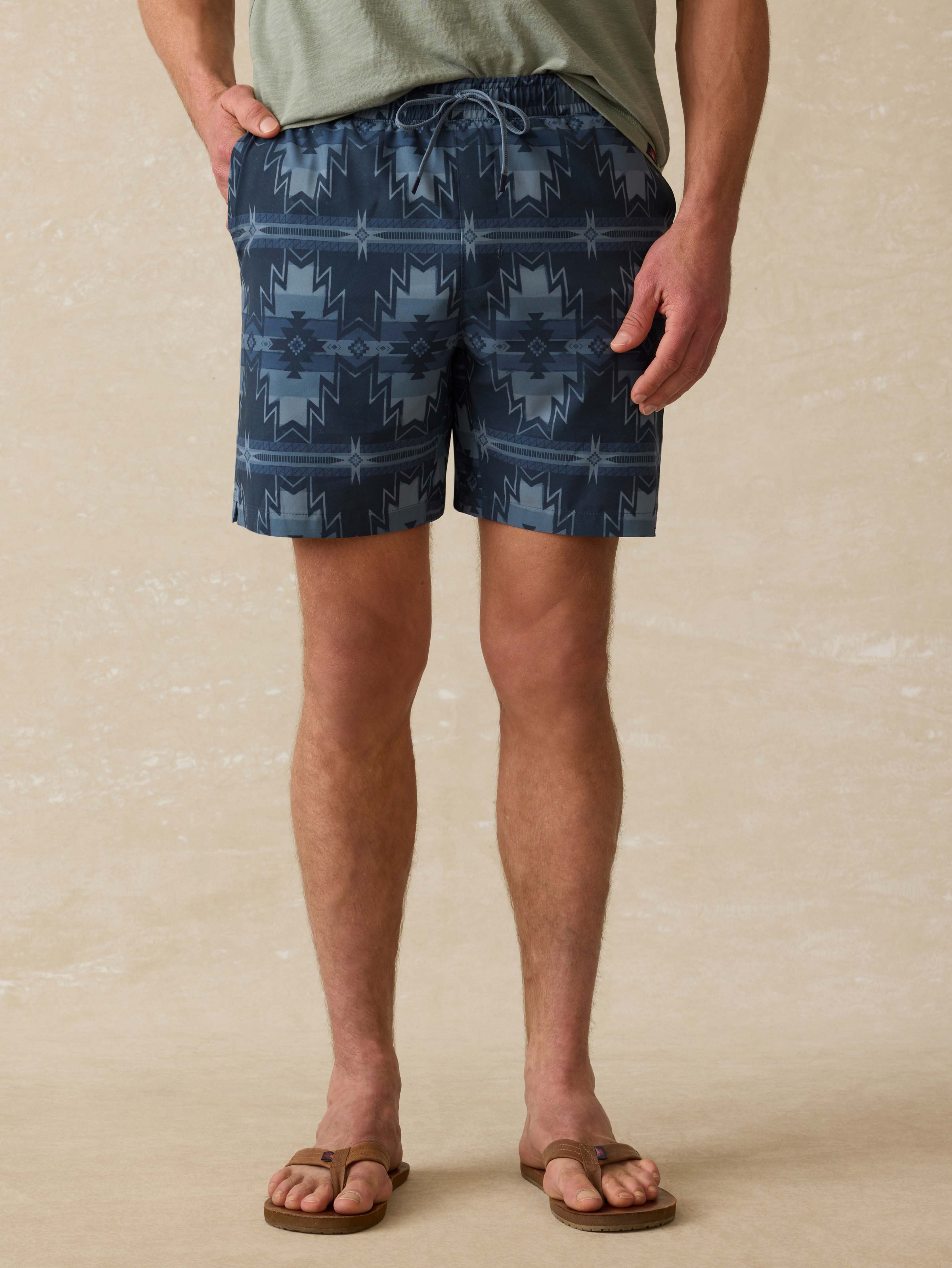 Doug Good Feather Shorelite Trunk (7") - Night Navy Stars