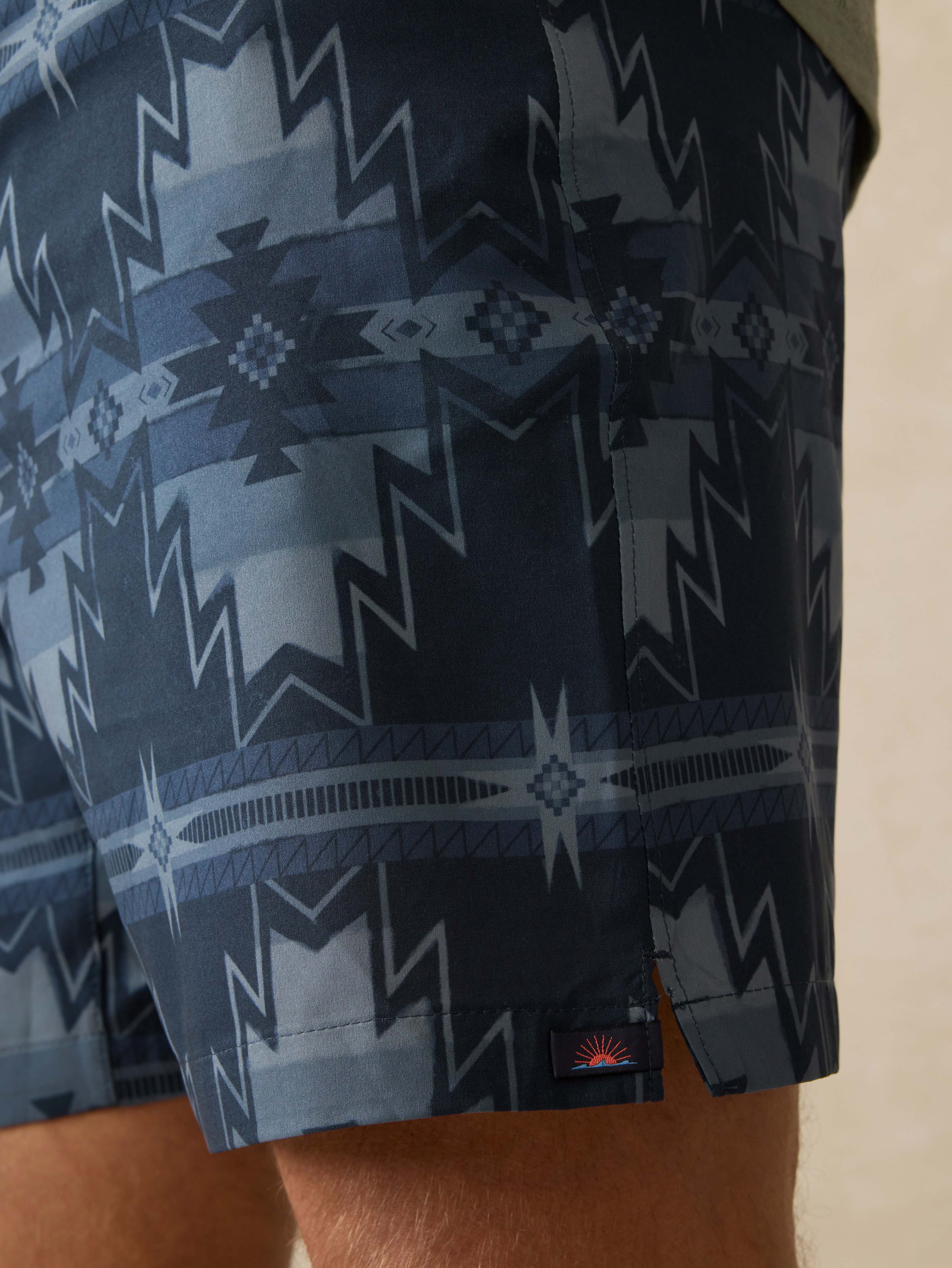 Doug Good Feather Shorelite Trunk (7") - Night Navy Stars
