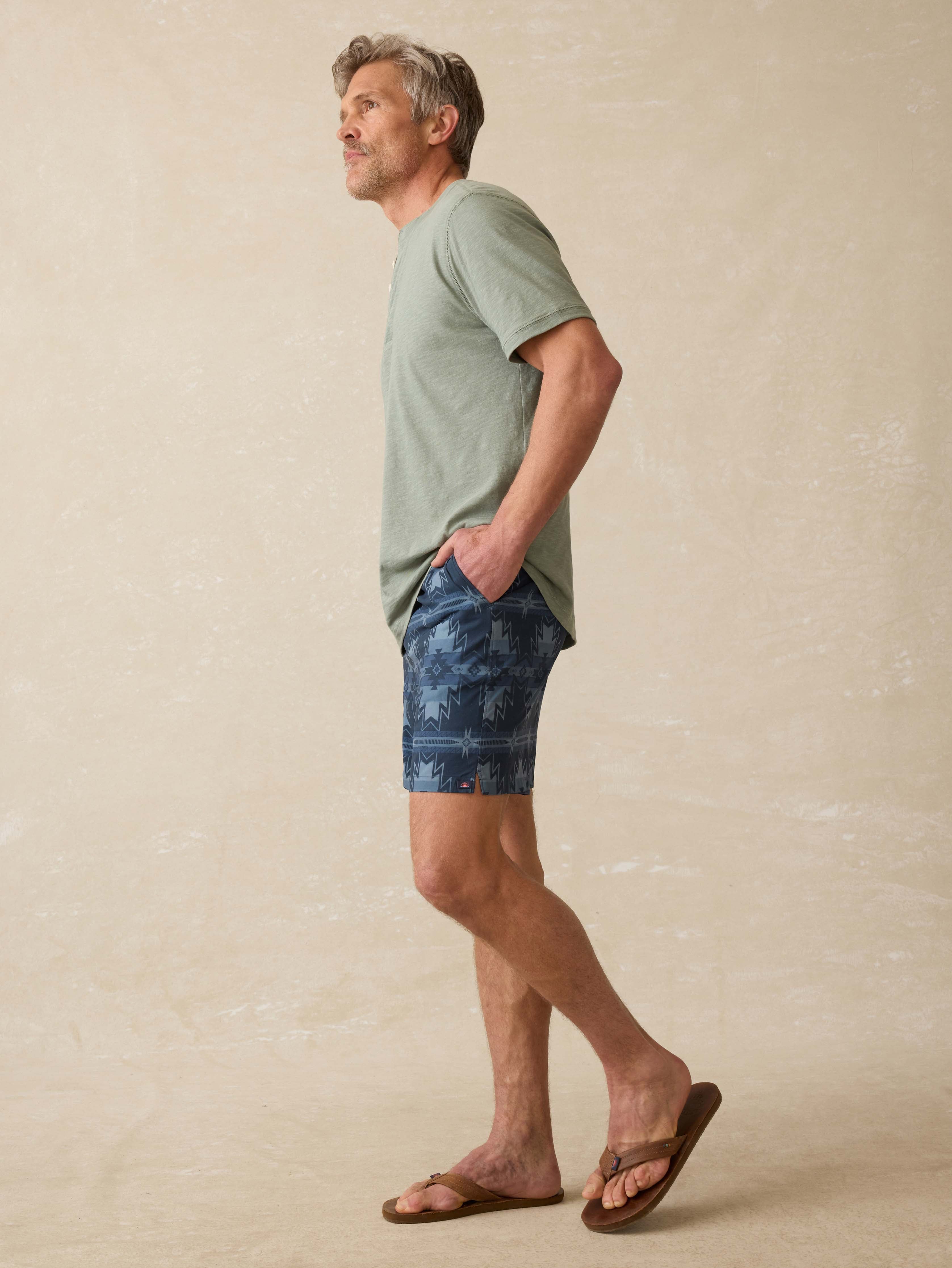 Doug Good Feather Shorelite Trunk (7") - Night Navy Stars