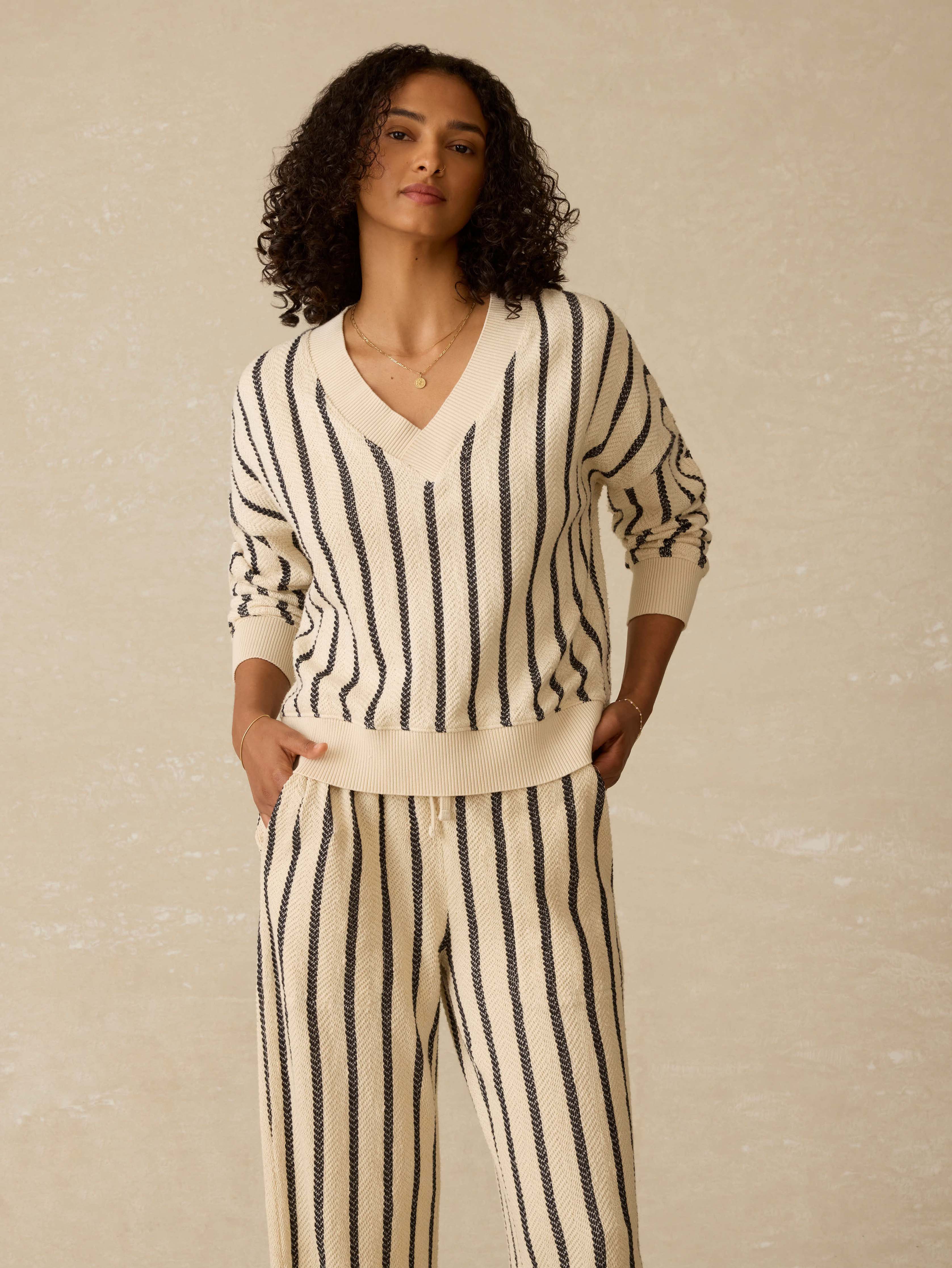Dockside V-Neck Sweatshirt - Moon Shadow Stripe