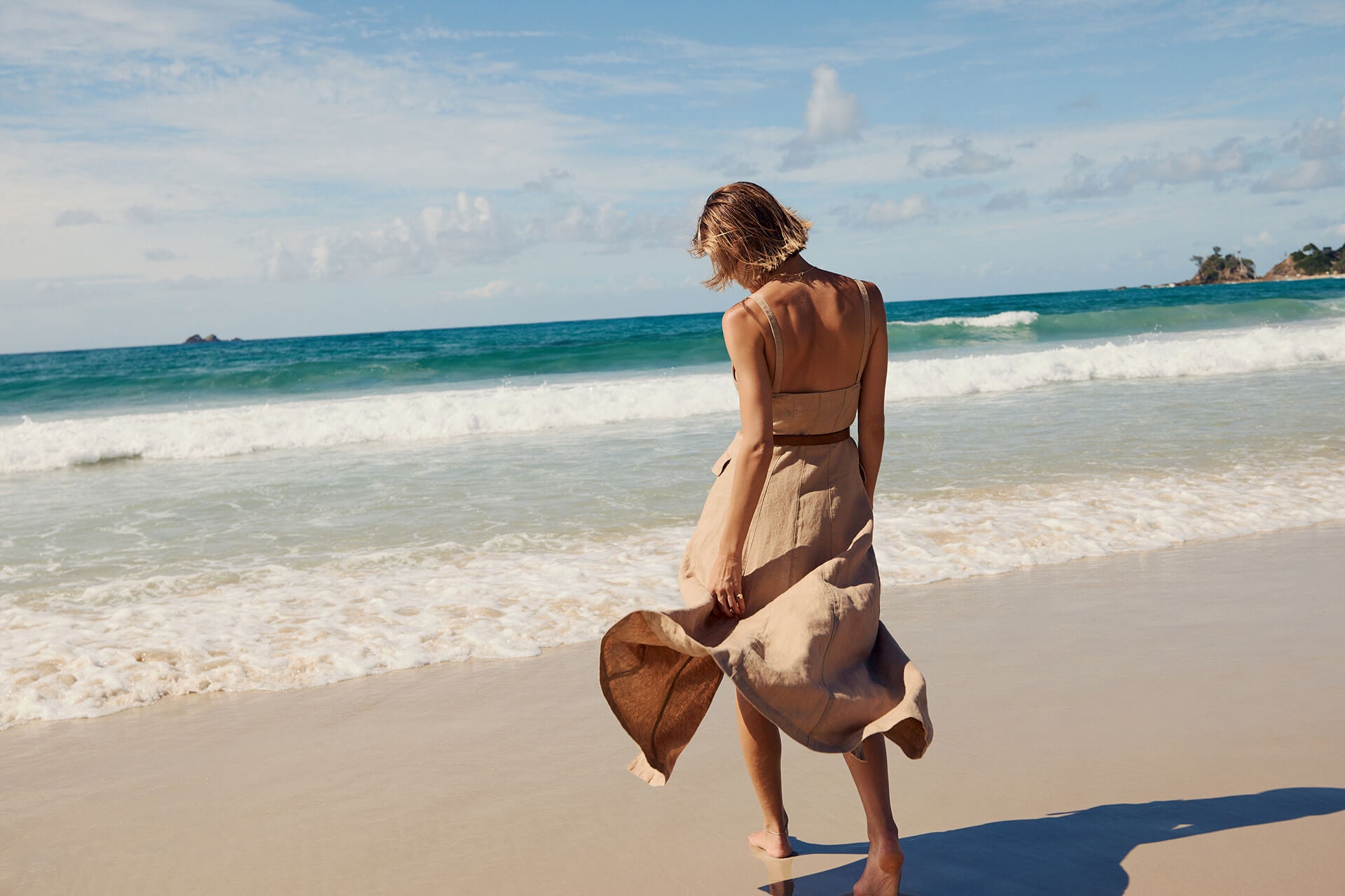strapless open back dress Faherty Breeze SS Shirt in Navy Red Lotus main image 0