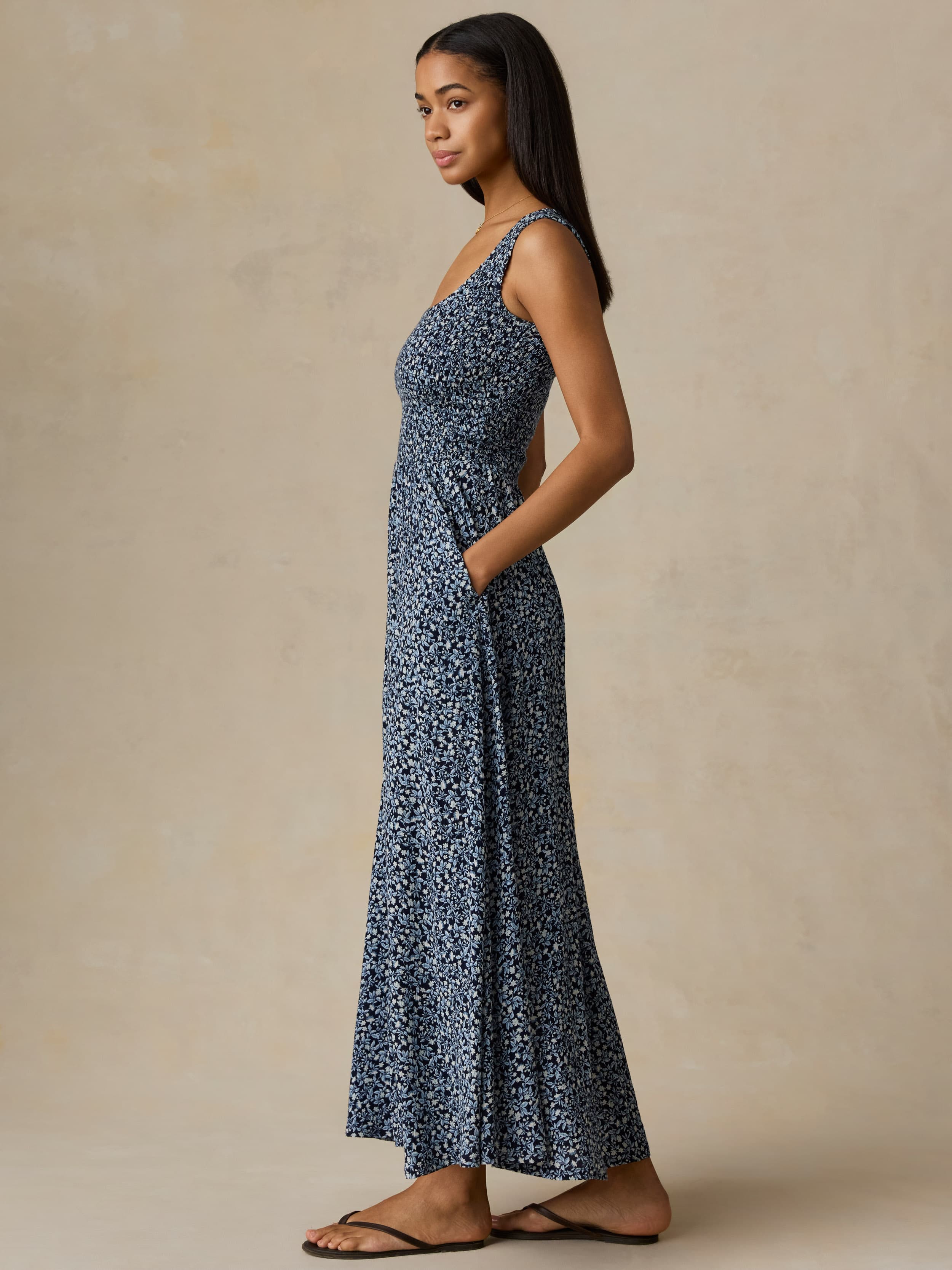  | Sophia Smocked Dress - Coastal Bloom | Faherty Brand