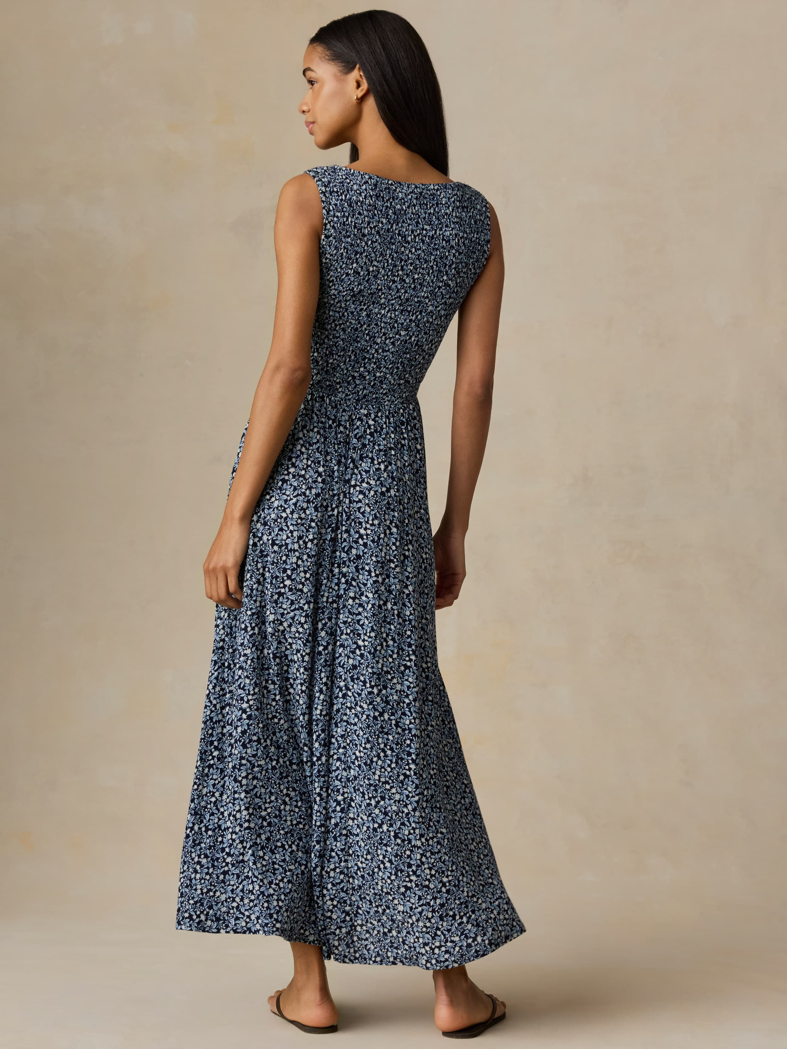  | Sophia Smocked Dress - Coastal Bloom | Faherty Brand