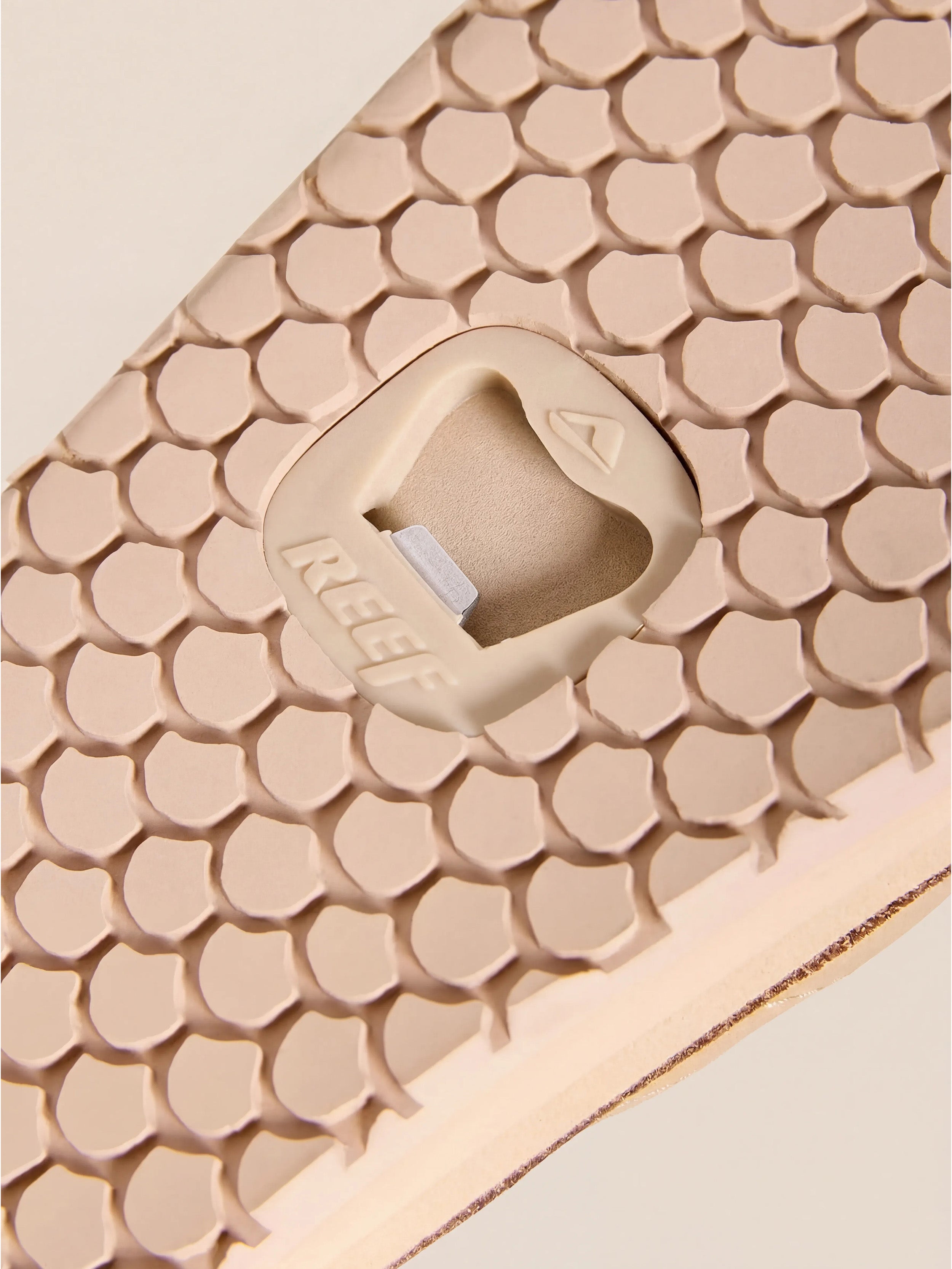  | Faherty X REEF Drift Away Flip Flop - Cuban Sands | Faherty Brand