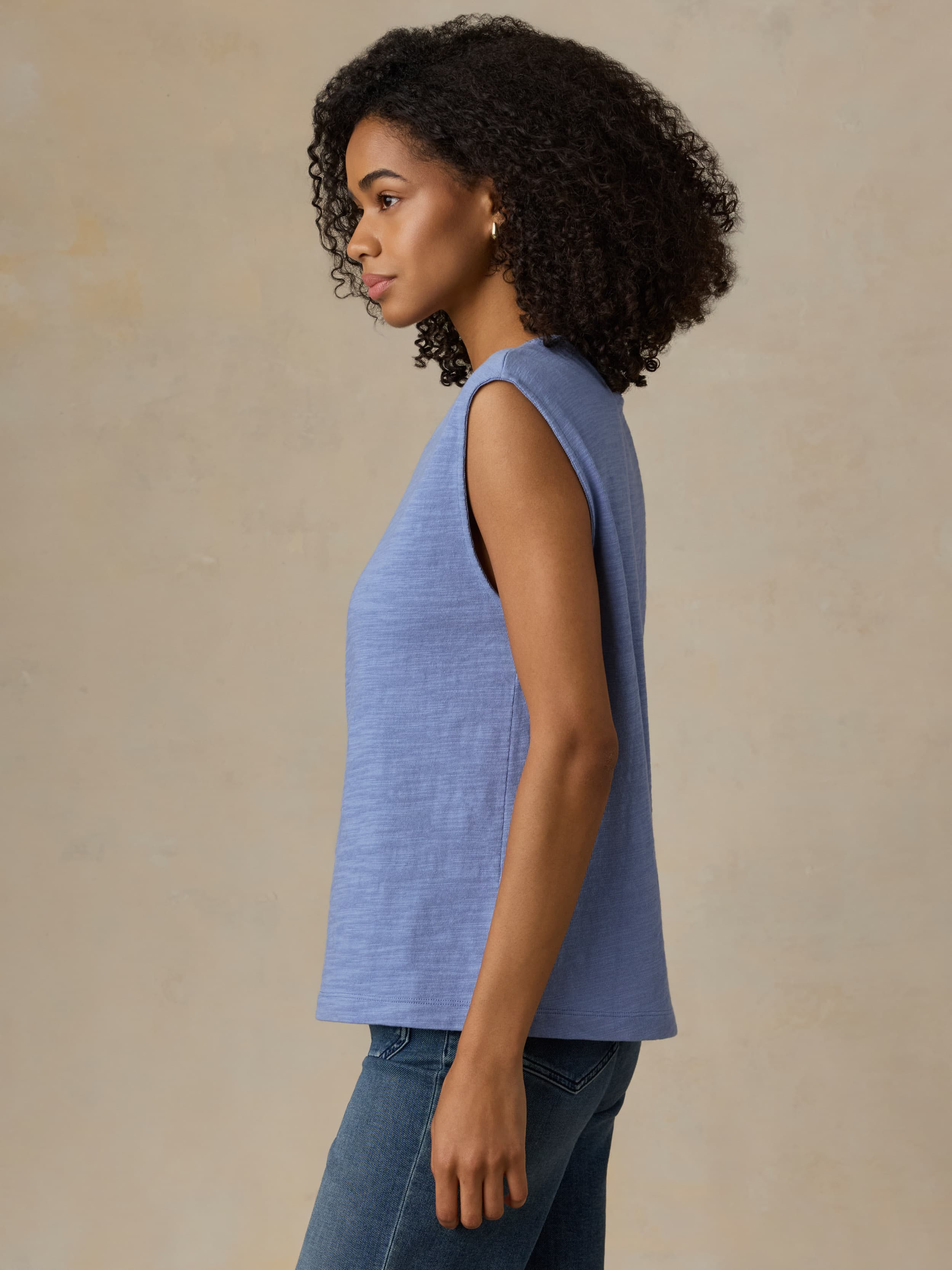 | Sunwashed Slub Muscle Tank - Ocean Dusk | Faherty Brand