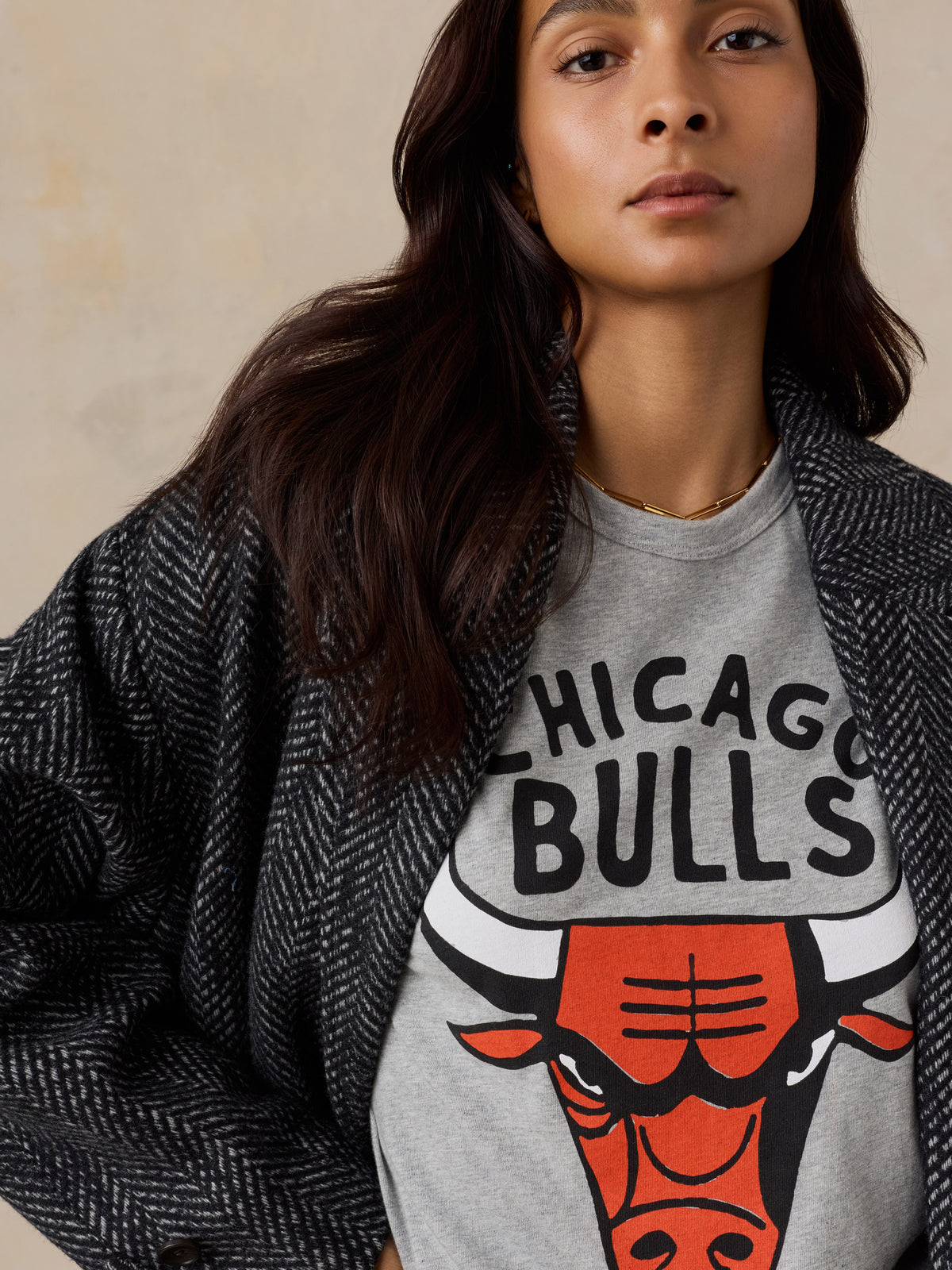 Close up of a woman wearing a grey Chicago Bulls tee , image 6 of 6