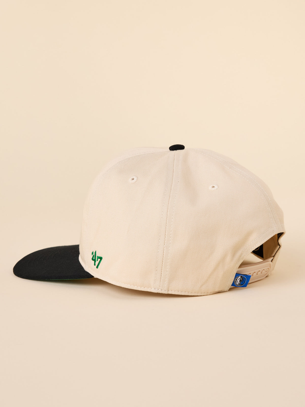 A beige and black Dallas Mavericks hat, image 3 of 3