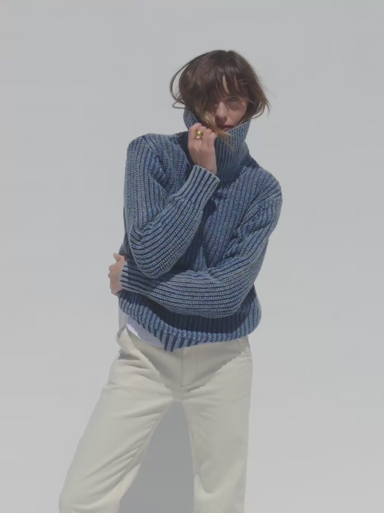 Sunwashed Cotton Oversized Turtleneck Sweater - Windcliff Indigo