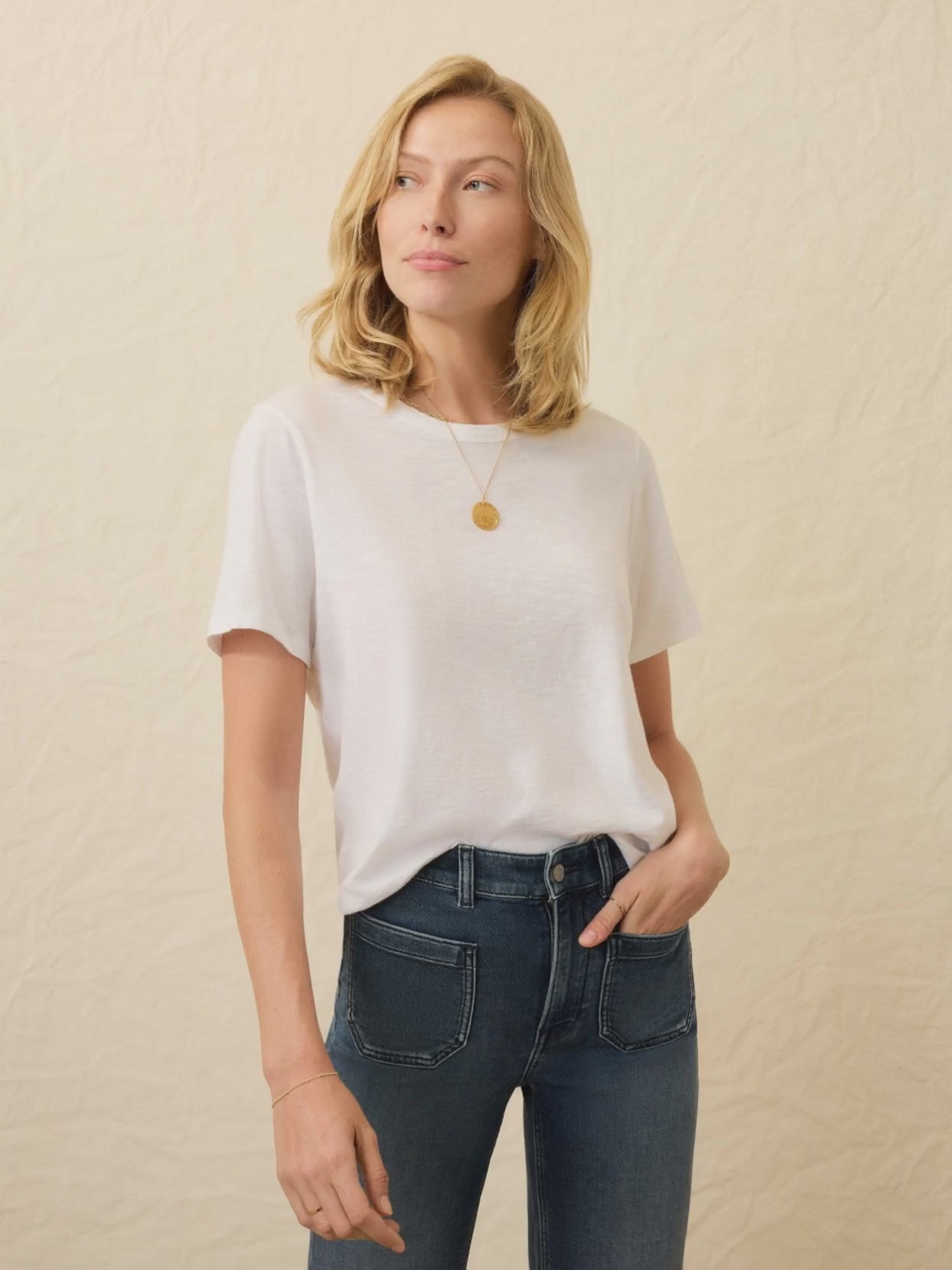 Sunwashed Essential Tee - White