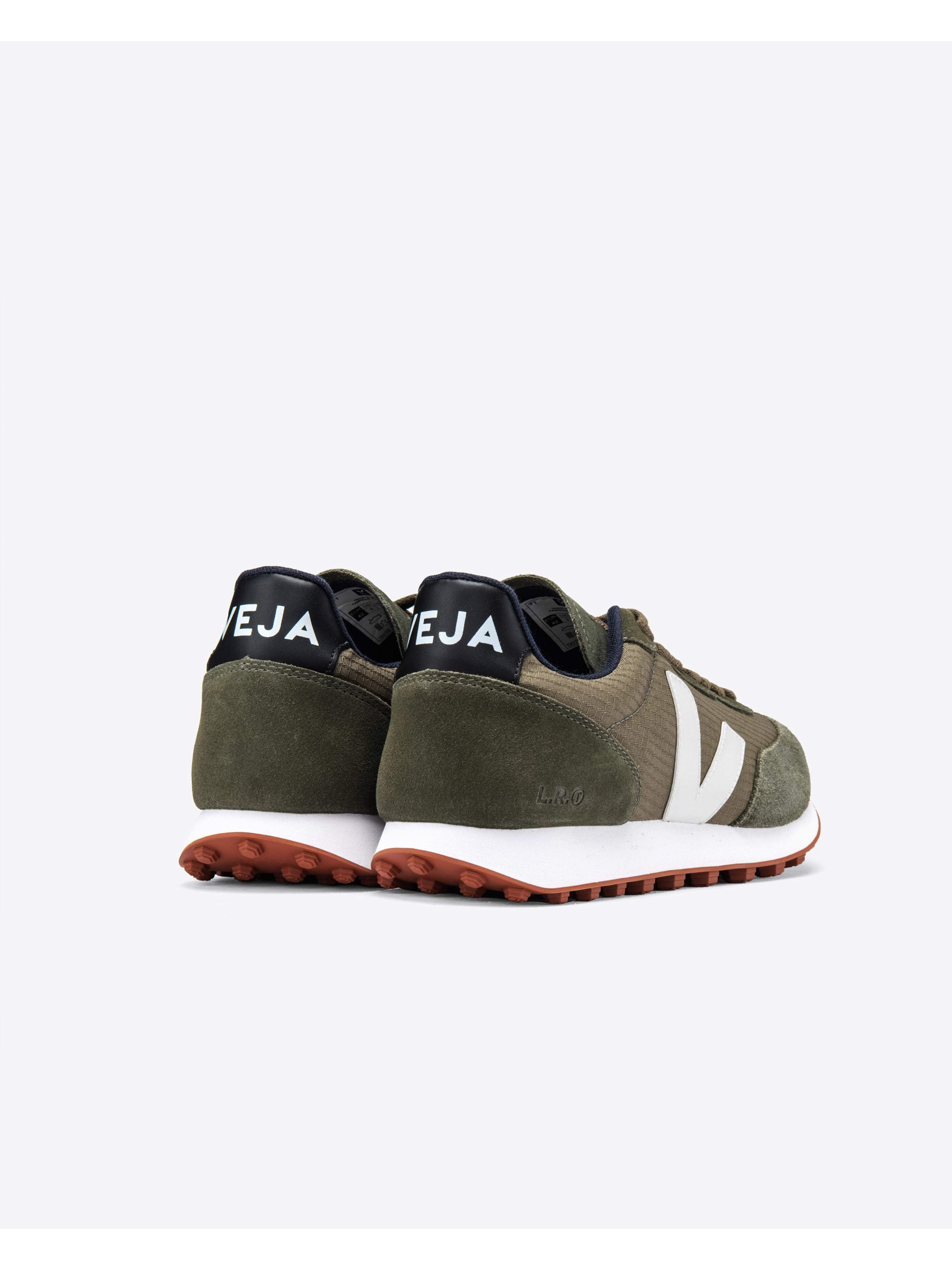 VEJA Men's Rio Branco - Kaki Pearl